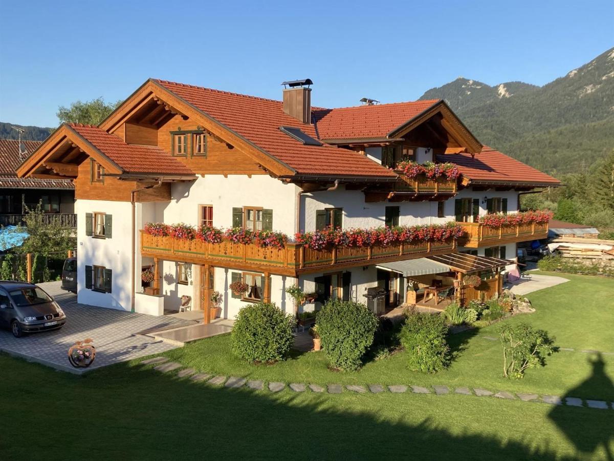 Ferienwohnungen Anton Geierstanger Wallgau Exterior foto